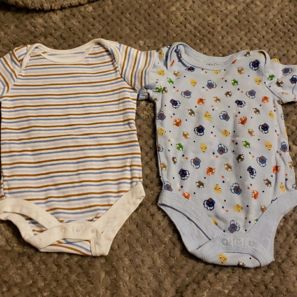 0-3 boys bodysuit